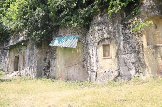8 thousand tourists a year in Selca Tombs, Klosi: Improving infrastructure will increase visitors