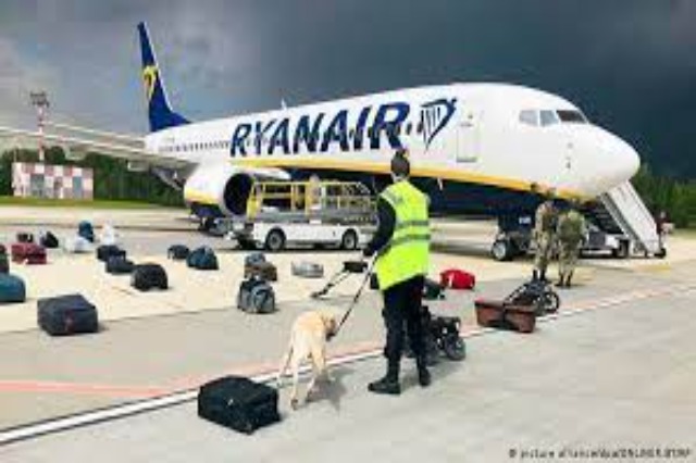Albania, alongside the EU, bans all flights to Belarus