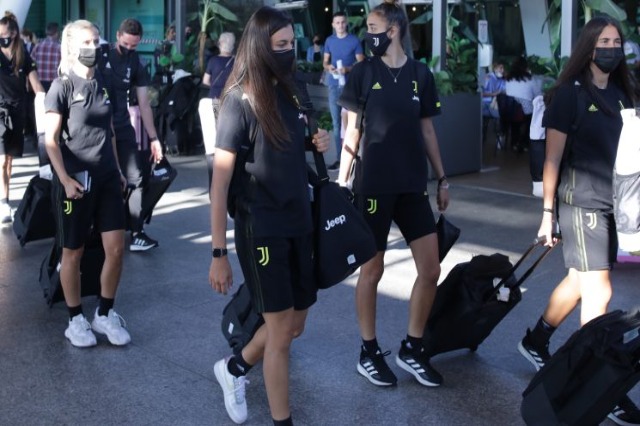 Juventus women's football team lands in Albania