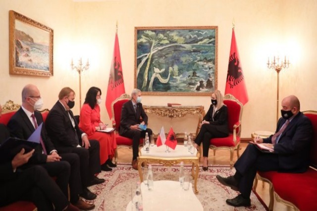 Nikola receives the delegation of the Senate of the Czech Republic: Czech Republic, advocate of our path to the EU